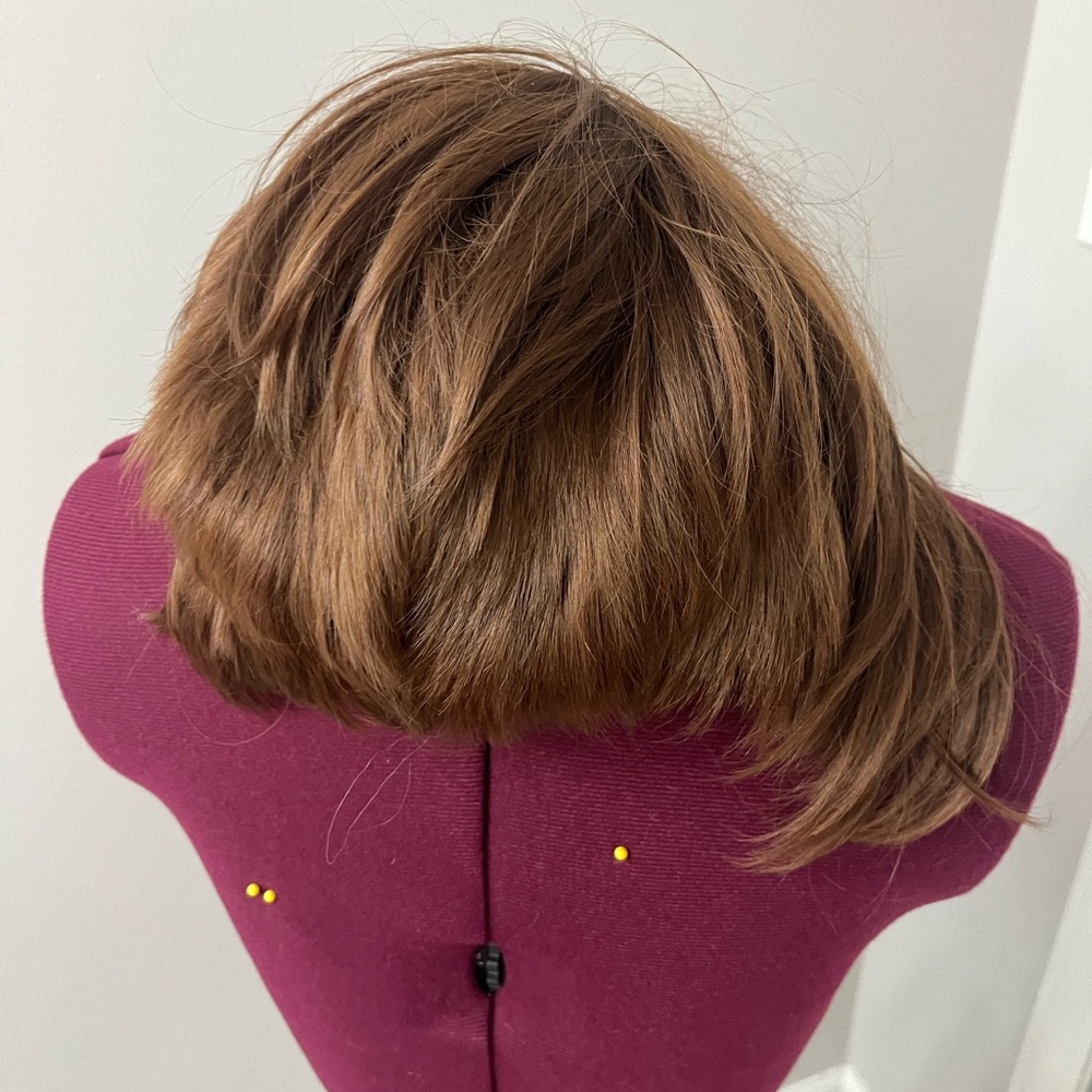 Multiple Wigs - Picture 5 of 8